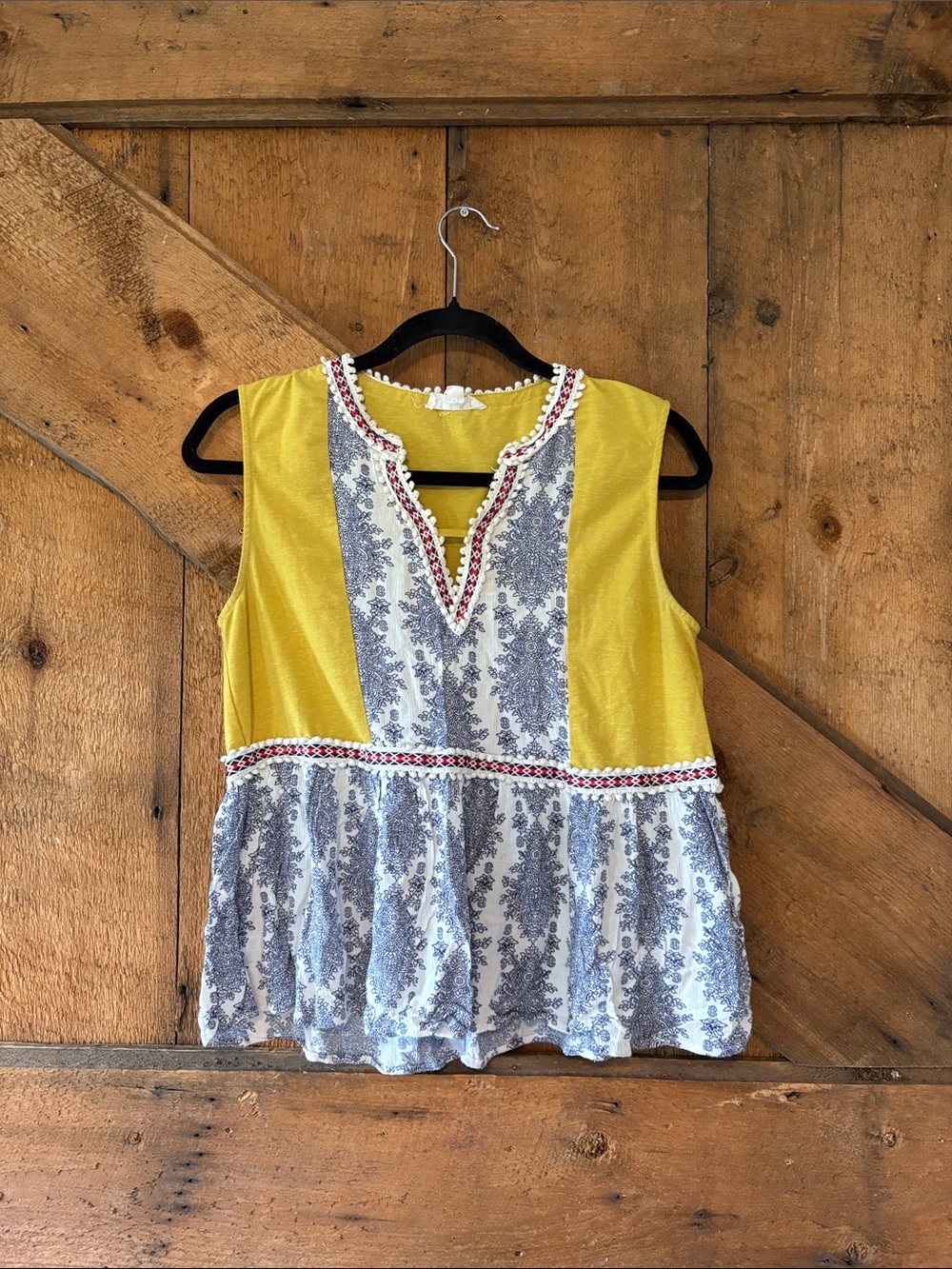 Sleeveless Yellow & Blue Printed Peplum Top